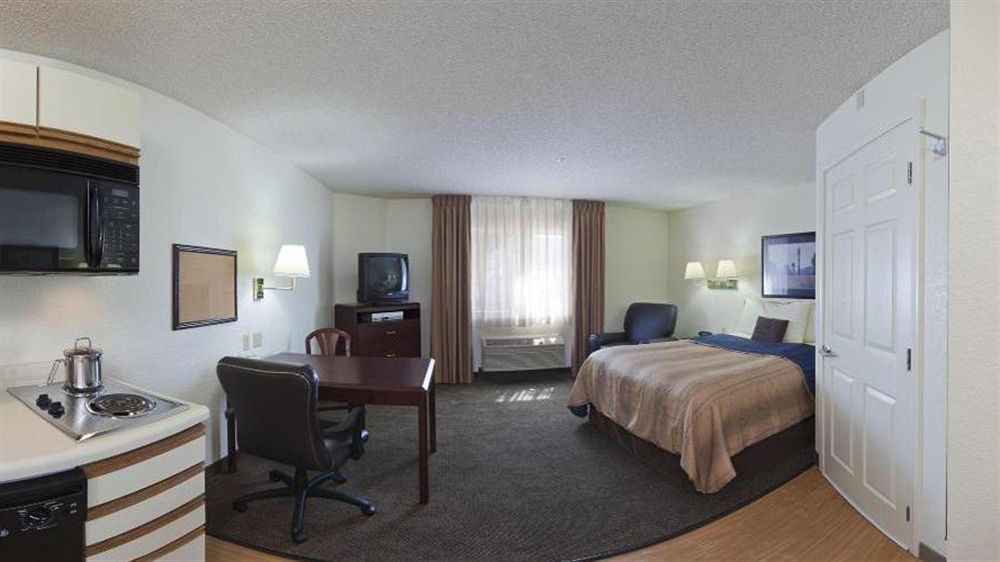 Sonesta Simply Irvine East Foothill Hotel 2*
